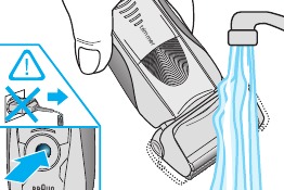 Scherkopf unter fließendem Wasser reinigen