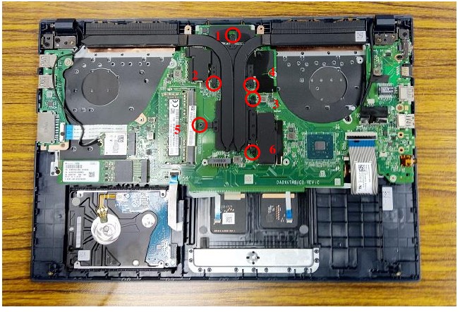 Asus - X571 Serie - Kühlmodul-Entfernung - Schritt 1 Kühlmodul-Entfernung - Schritt 1