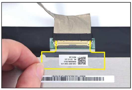 Acer - Nitro AN16-41 - Entfernen der LCD-Scharniere und des Panels - Schritt 4 Entfernen der LCD-Scharniere und des Panels - Schritt 4