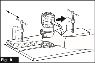 Makita - RT0702C - Parallelführung - Schritt 3 Parallelführung - Schritt 3