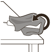 Illustration des Abdeckens des Griffs mit einem Tuch