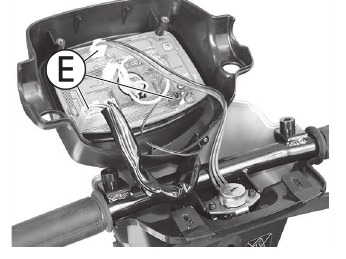 Invacare - Leo - Bedienkonsole / Platine austauschen - Schritt 5 Bedienkonsole / Platine austauschen - Schritt 5