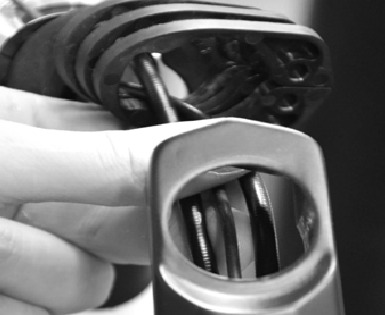 Colnago - V4Rs - Rahmenkabelführung & Bremsinstallation - Schritt 7 Rahmenkabelführung & Bremsinstallation - Schritt 7