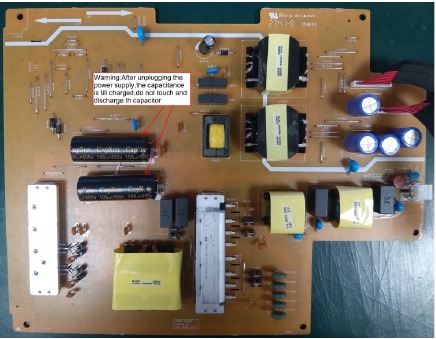 Ausbau und Austausch Netzplatine &ndash; Schritt 1