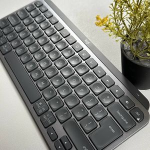 Logitech MX Keys Mini Tastatur &ndash; So wechseln Sie zwischen Ger&auml;ten
