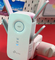 So richten Sie Ihren TP-Link RE650 WLAN-Repeater mit einem Smartphone ein